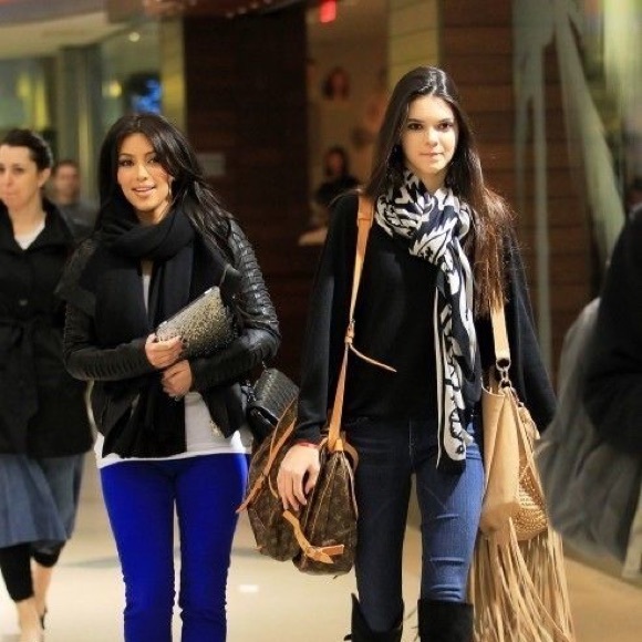 Louis Vuitton Monogram Brown Crossbody Bag - Picture 2 of 7